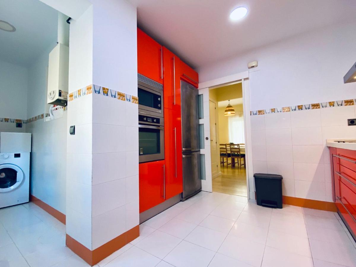 Bright House Grupo Ac Gestion * Cadix